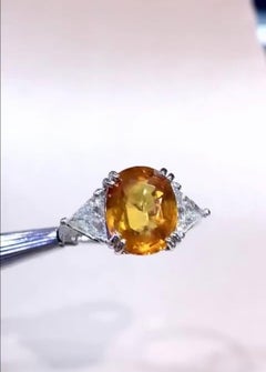 AIG Certified 7.00 Carat Natural Sapphire  2.20 Ct Diamonds  18k Gold Ring