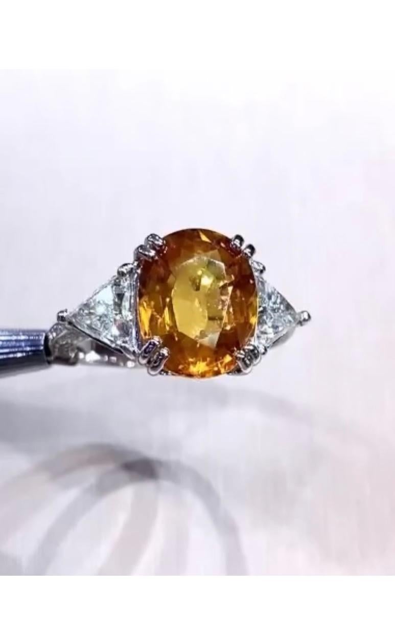 Saphir naturel certifié AIG de 7,00 carats  Diamants 2,20 carats  Bague en or 18k en vente 1