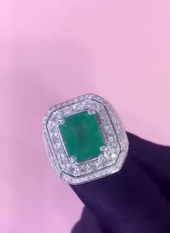 AIG Certified 7.00 Carats Zambian Emerald 2.30 Ct Diamonds 18K Gold Ring