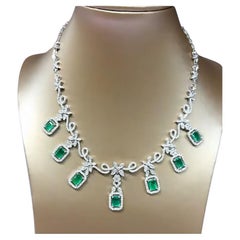 AIG Certified 7.40 Ct Zambian Emeralds 5.00 Ct Diamonds 18K Gold Necklace