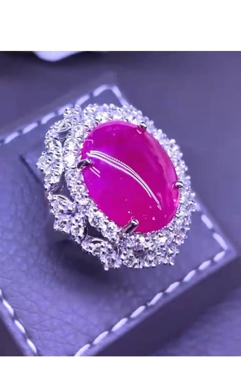 Rubí de Birmania certificado AIG de 7.50 quilates   Anillo de cóctel de oro de 18 quilates con diamantes de 1,72 quilates Cabujón en venta