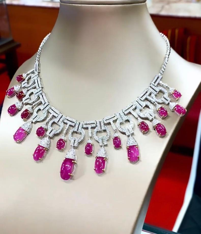 AIG Certified 75.20 Carats Burma Rubies  8.20 Ct Diamonds 18K Gold Necklace  For Sale 2