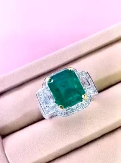 Art Deco 18K Gold Ring with 7.70ct Zambian Emerald & 2.40ct Diamonds