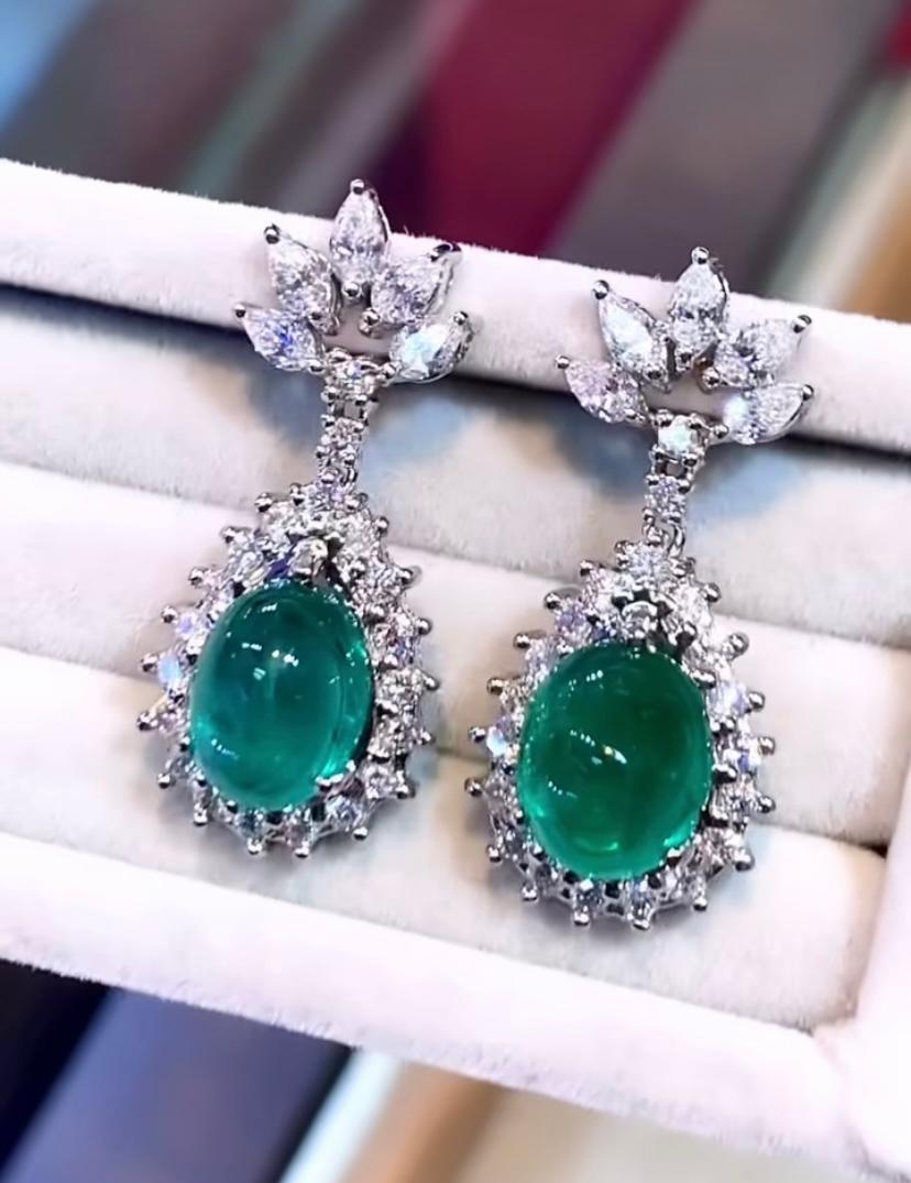 AIG Certified 7.73 Carats Zambian Emeralds 2.04 Ct Diamonds 18K Gold  In New Condition For Sale In Massafra, IT