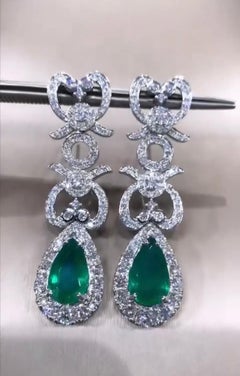 AIG Certified 7.75 Carats Zambian Emeralds   5.85 Ct Diamonds 18K Gold Earrings