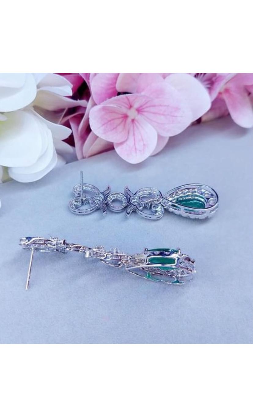 AIG Certified 7.75 Carats Zambian Emeralds   5.85 Ct Diamonds 18K Gold Earrings For Sale 1
