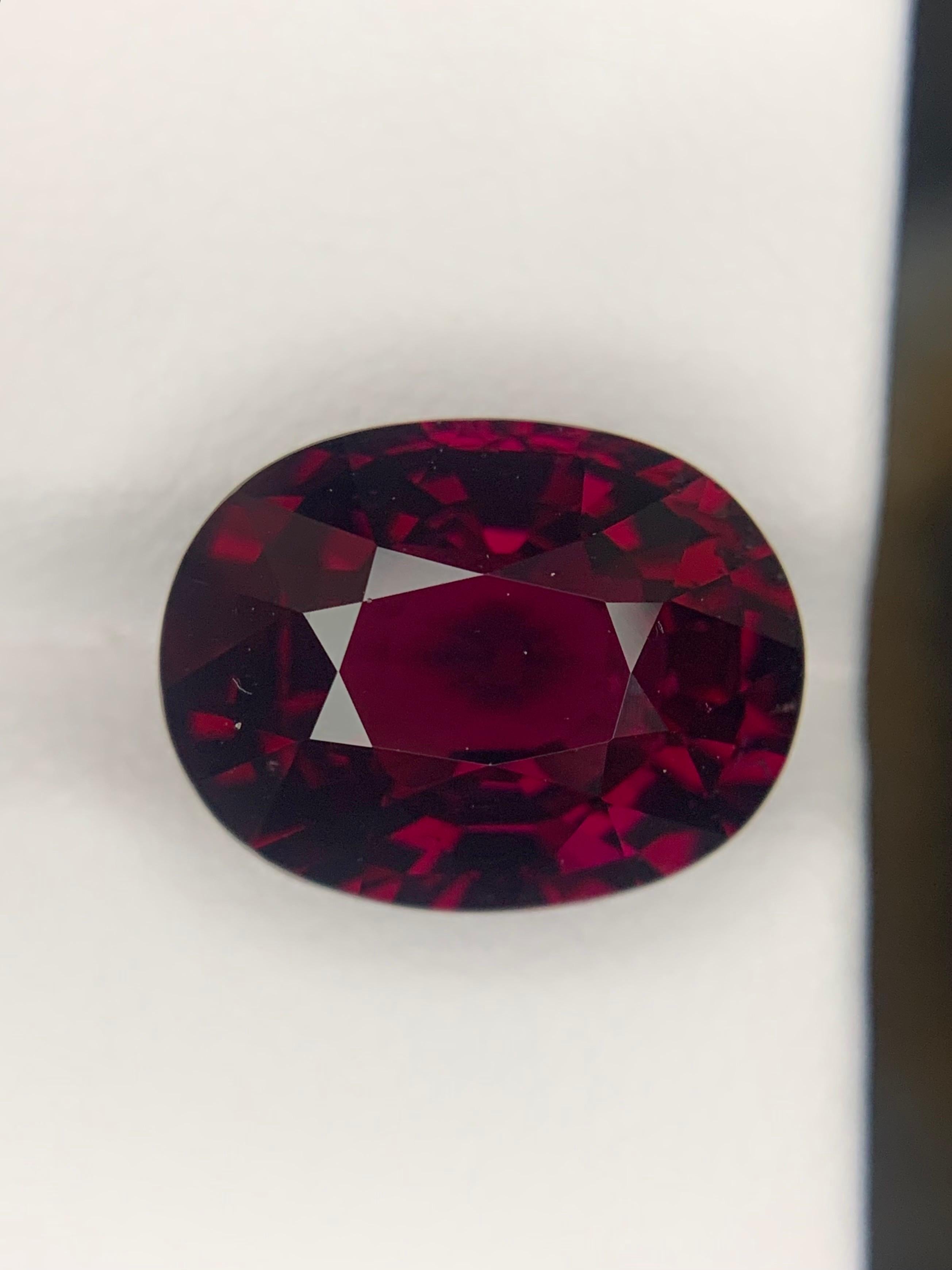 AIG zertifiziert 7,88 Karat natürlichen losen Rhodolith Granat Oval Form Edelstein (Arts and Crafts) im Angebot