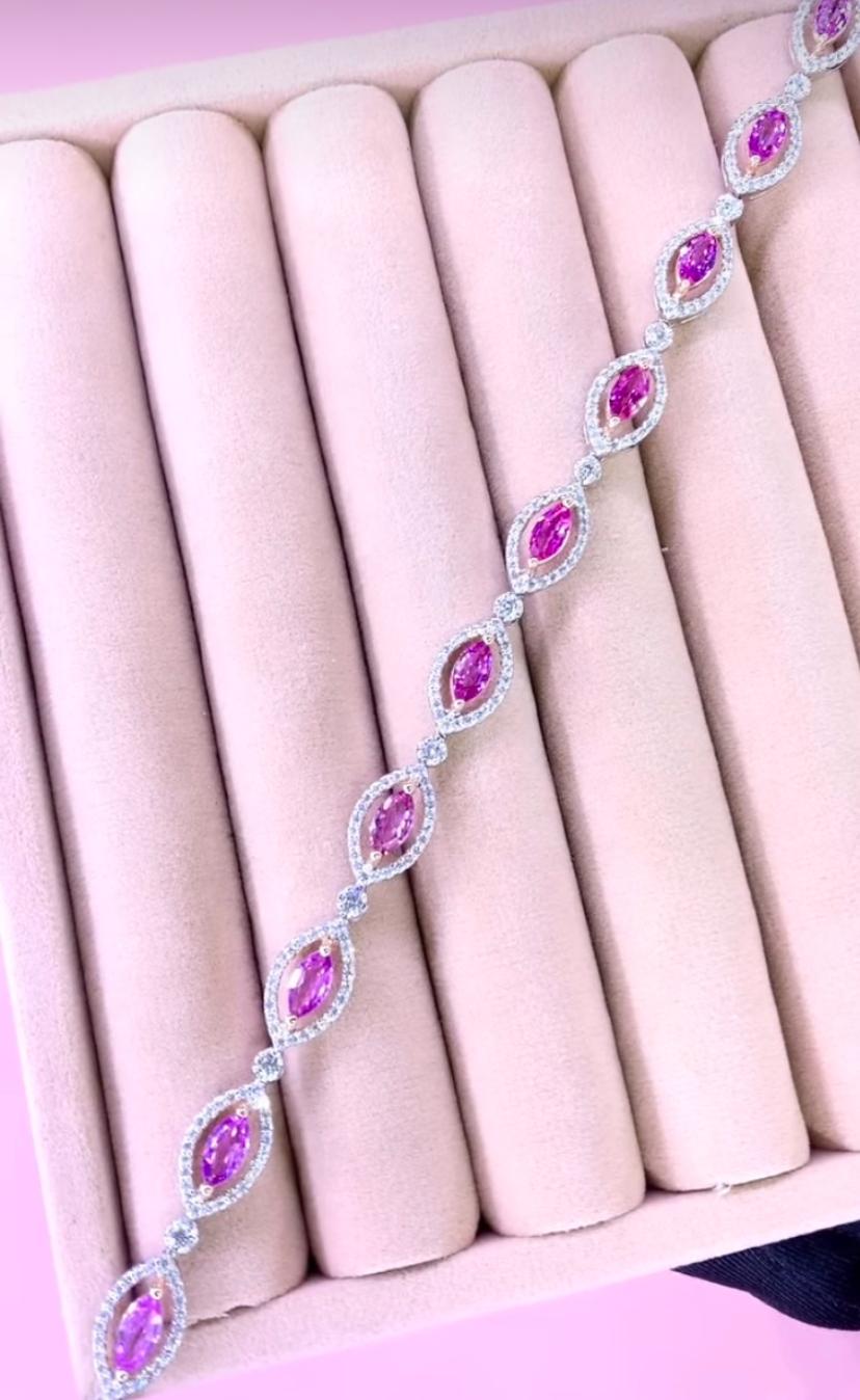 Zafiros rosas de Ceilán de 7,90 quilates con certificado AIG Diamantes de 2,80 quilates Pulsera/Aros en Nuevo estado para la venta en Massafra, IT