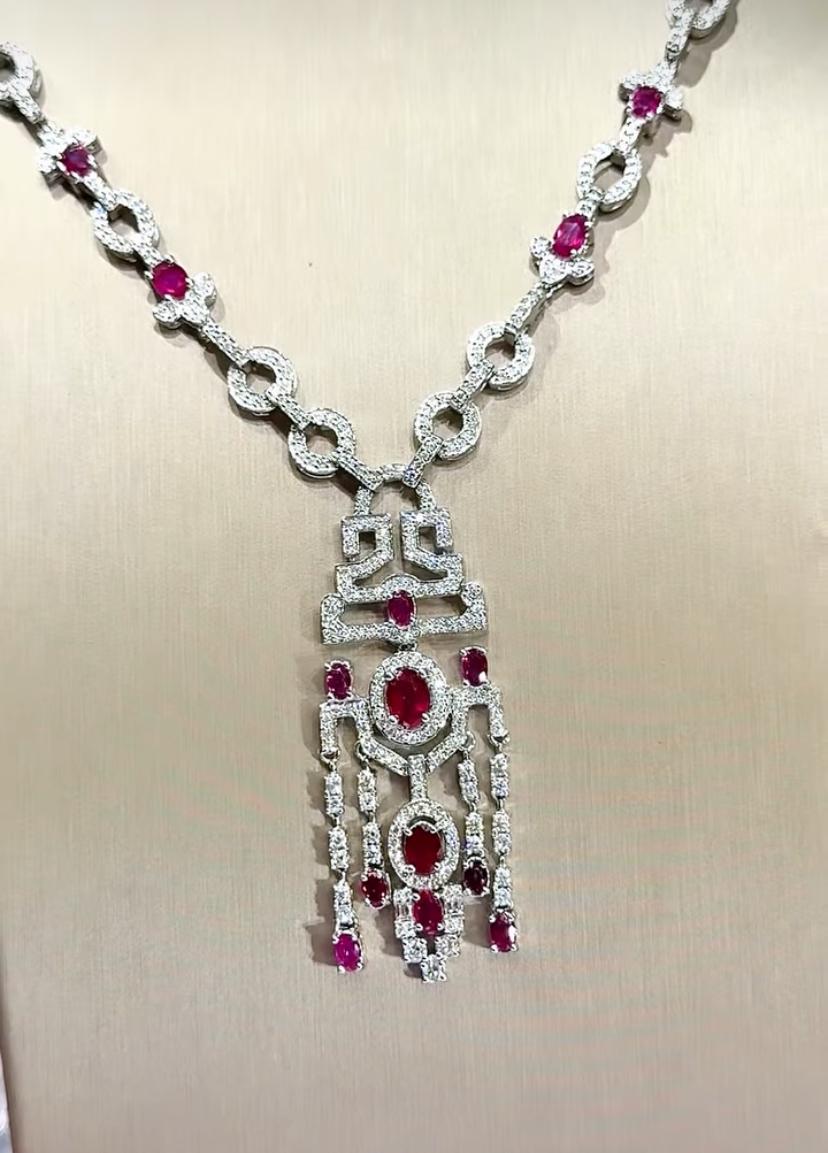 AIG Certified 7.90 Ct Burma Rubies 4.30 Ct Diamonds 18K Gold Necklace For Sale 5