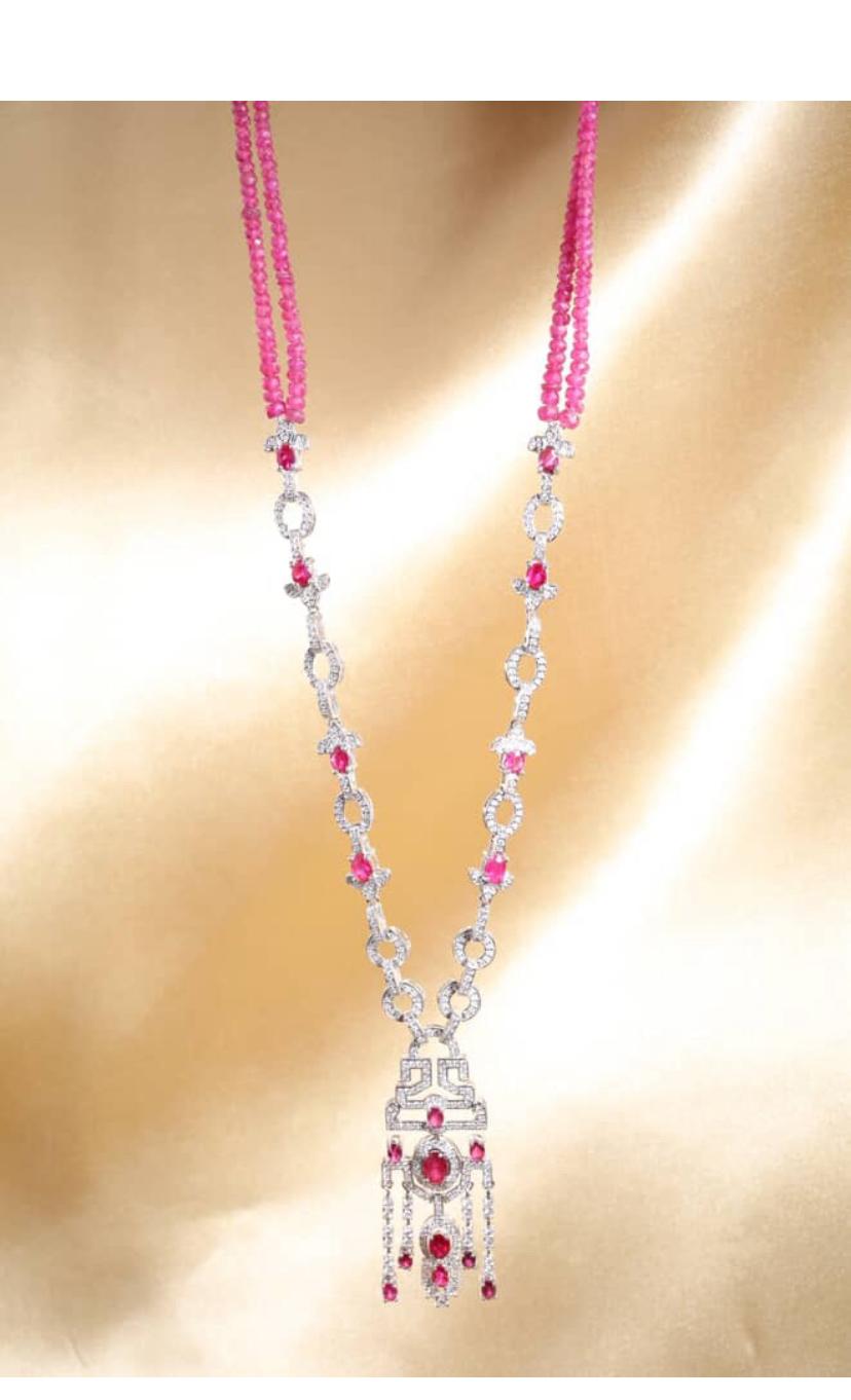 Mixed Cut AIG Certified 7.90 Ct Burma Rubies 4.30 Ct Diamonds 18K Gold Necklace For Sale