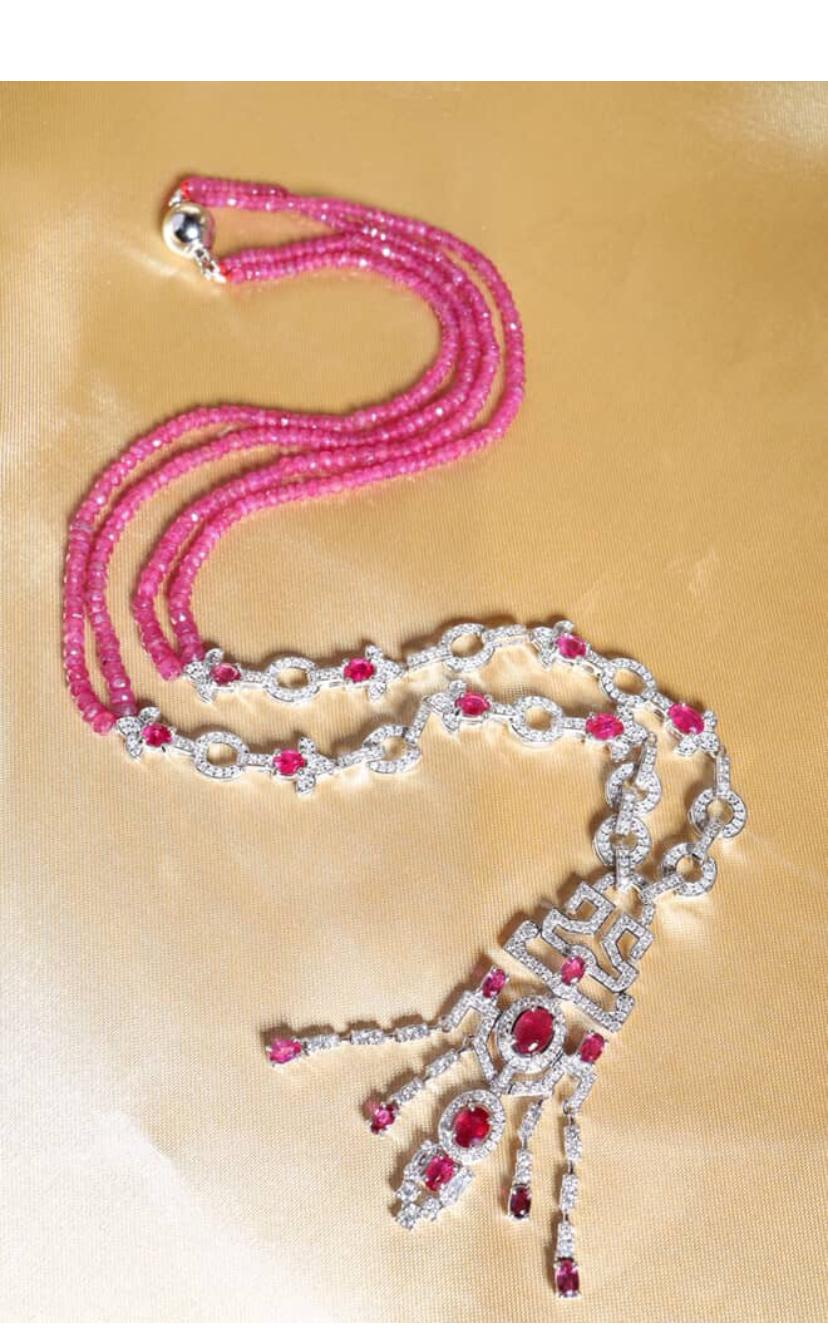 AIG Certified 7.90 Ct Burma Rubies 4.30 Ct Diamonds 18K Gold Necklace For Sale 1