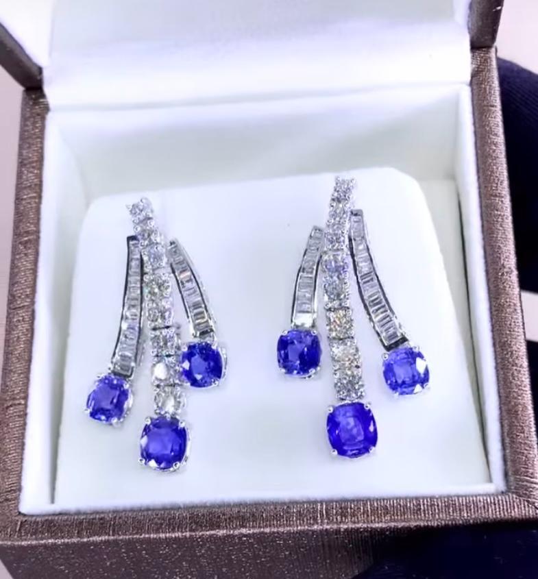 Oval Cut AIG Certified 8.00 Carat Ceylon Sapphire 4.00 Carat Diamonds 18K Gold Earrings For Sale