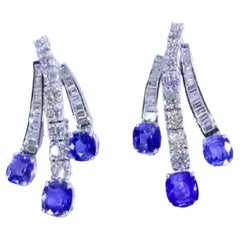 Boucles d'oreilles en or 18 carats avec saphir de Ceylan certifié AIG de 8,00 carats et diamants de 4,00 carats