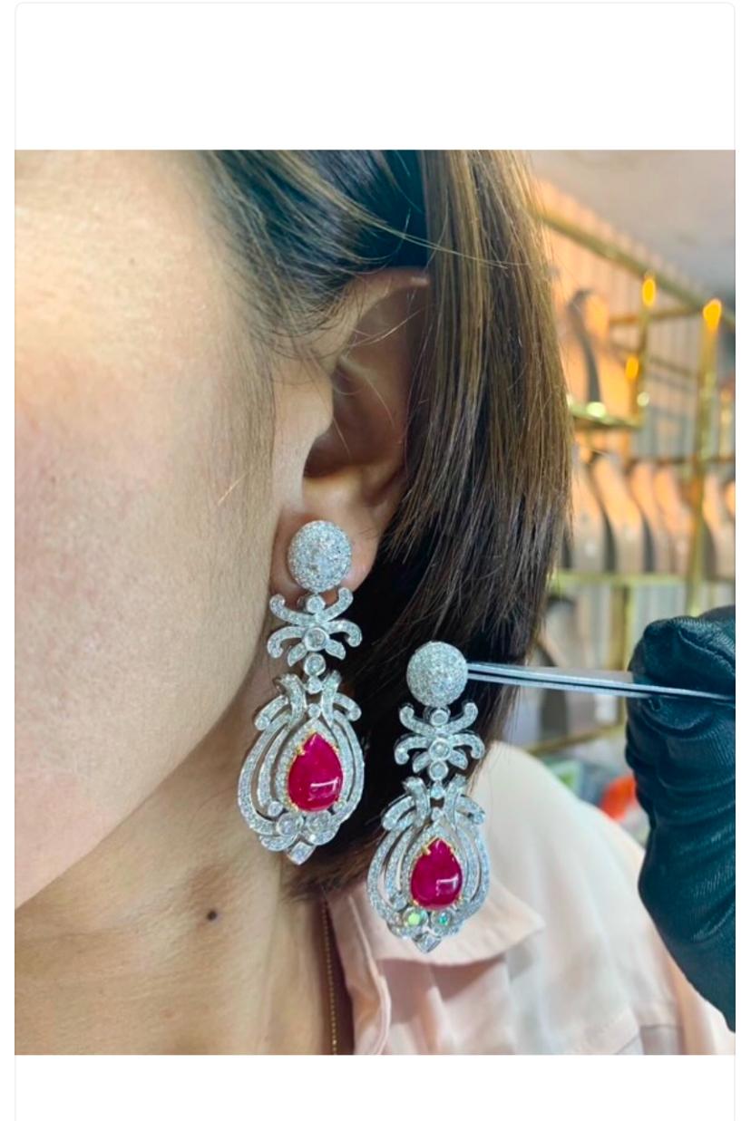 Boucles d'oreilles en or 18 carats certifiées AIG 8,00 ct rubis 6,00 ct diamants Pour femmes en vente