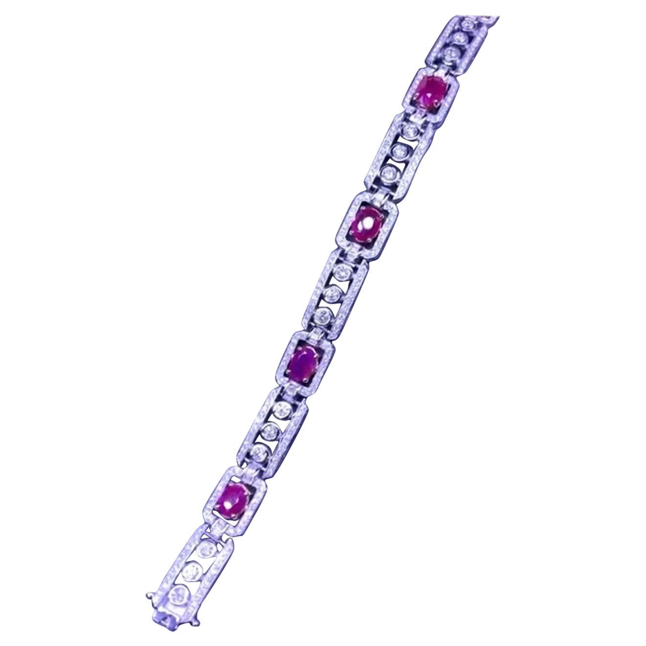Rubini certificati AIG da 8,25 carati  Bracciale in oro 18 carati con 4,30 carati di diamanti