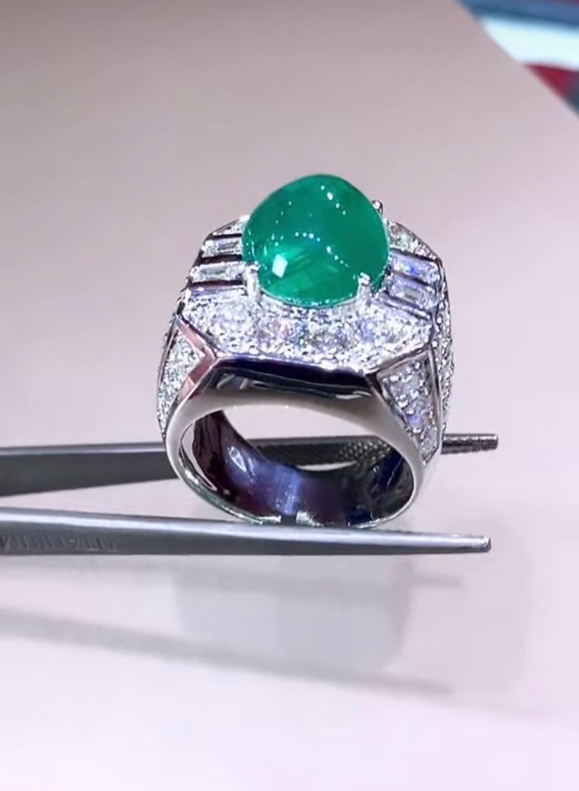 Women's AIG Certified 8.50 Carat Zambian Emerald  3.80 Ct Diamonds 18K Gold Ring For Sale