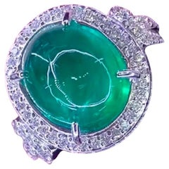 AIG Certified 8.50 Carat Zambian Emerald Diamonds 18K Gold Ring