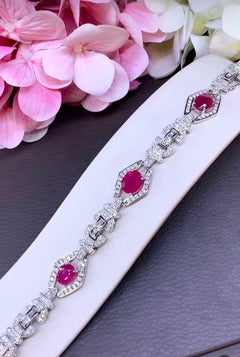 AIG Certified 9.00 Ct Burmese Rubies 3.70 Ct Diamonds 18k Gold Bracelet