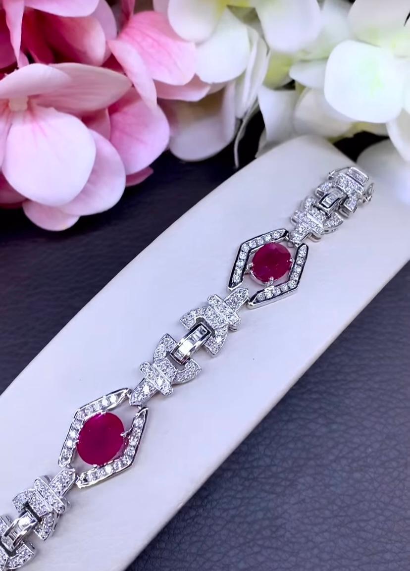 Oval Cut AIG Certified 9.00 Ct Burmese Rubies 3.70 Ct Diamonds 18k Gold Bracelet For Sale