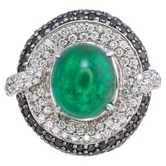 AIG-zertifizierter 9,34 Karat sambischer Smaragd Cabochon & schwarzer Diamantring mit Cabochon