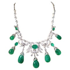 Collar de oro de 18 quilates con esmeraldas de Zambia certificadas AIG de 95,00 quilates y diamantes de 4,50 quilates