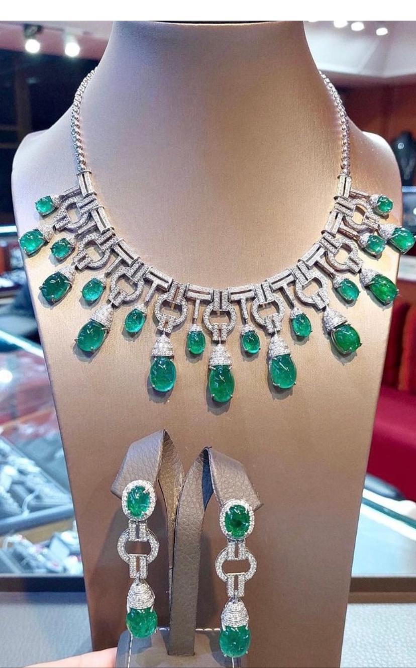 AIG Certified 118.61 Carats Zambian Emeralds 10.48 Ct Diamonds 18K Gold ...