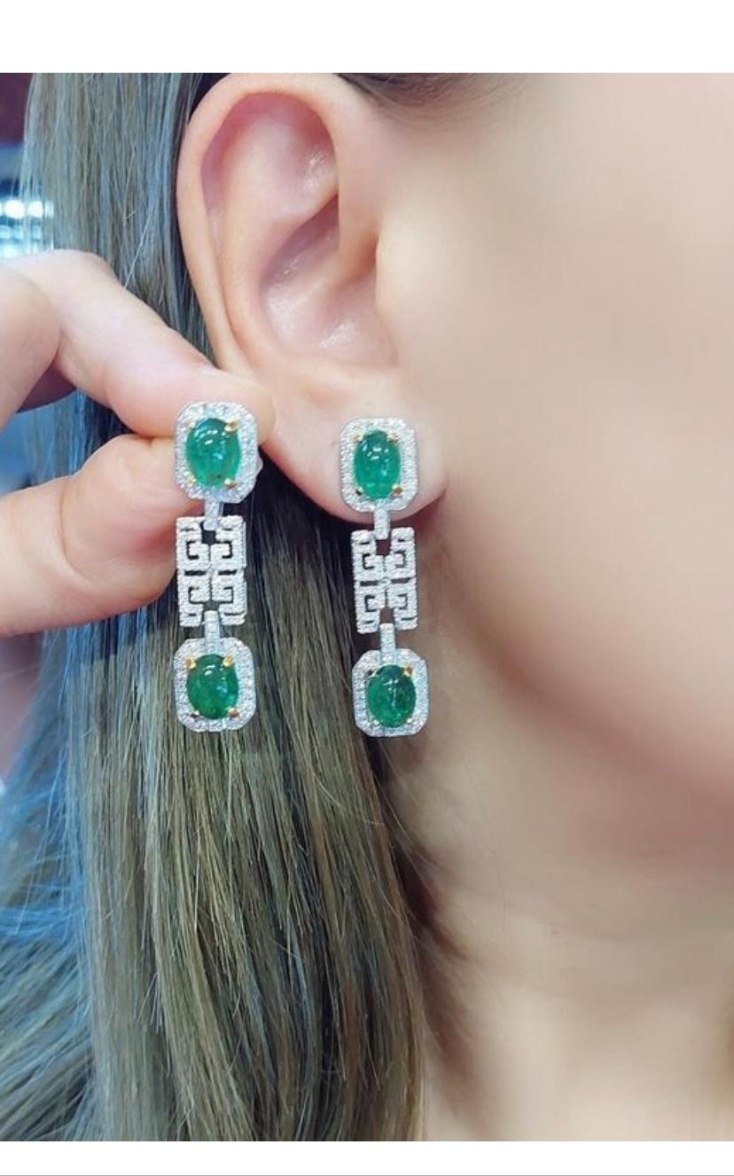 Women's AIG Certified 9.92 Carats Zambian Emeralds  1.32 Ct Diamonds 18K Gold Earrings  For Sale