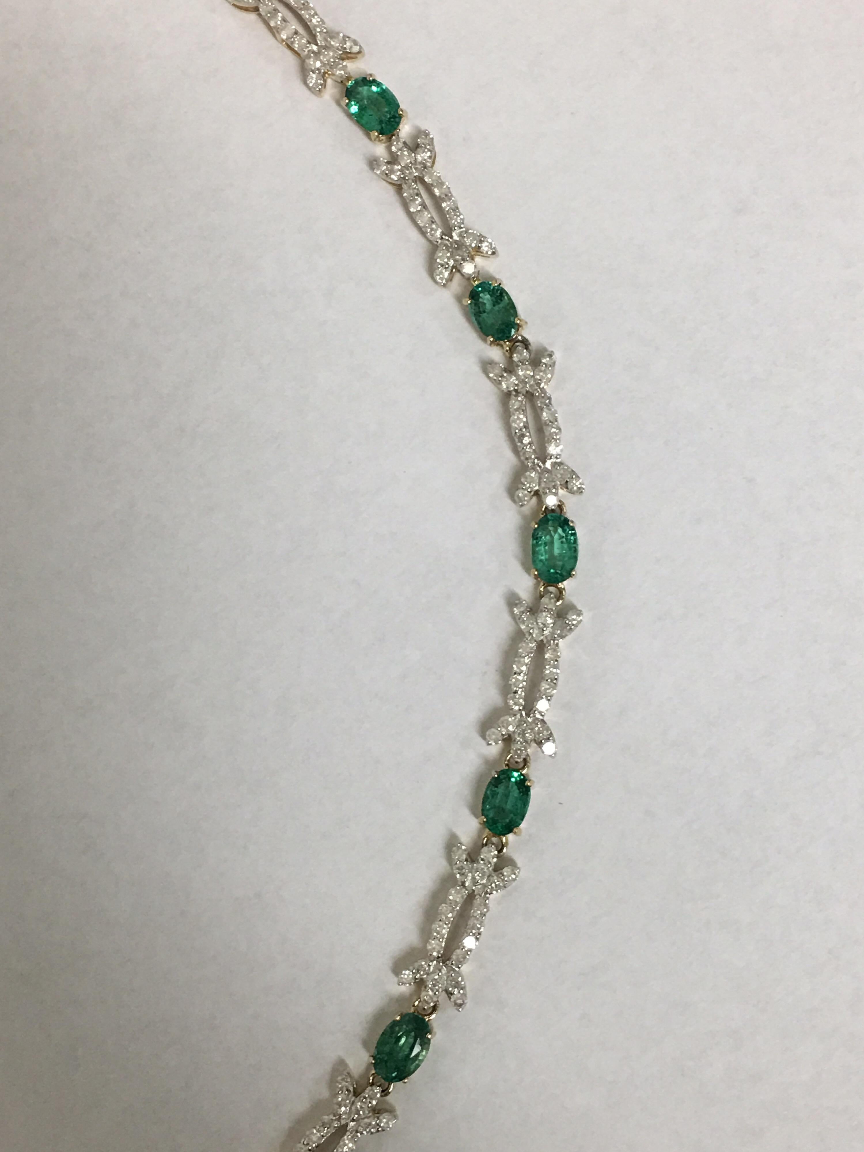 Oval Cut AIG Certified Emerald Diamond Necklace