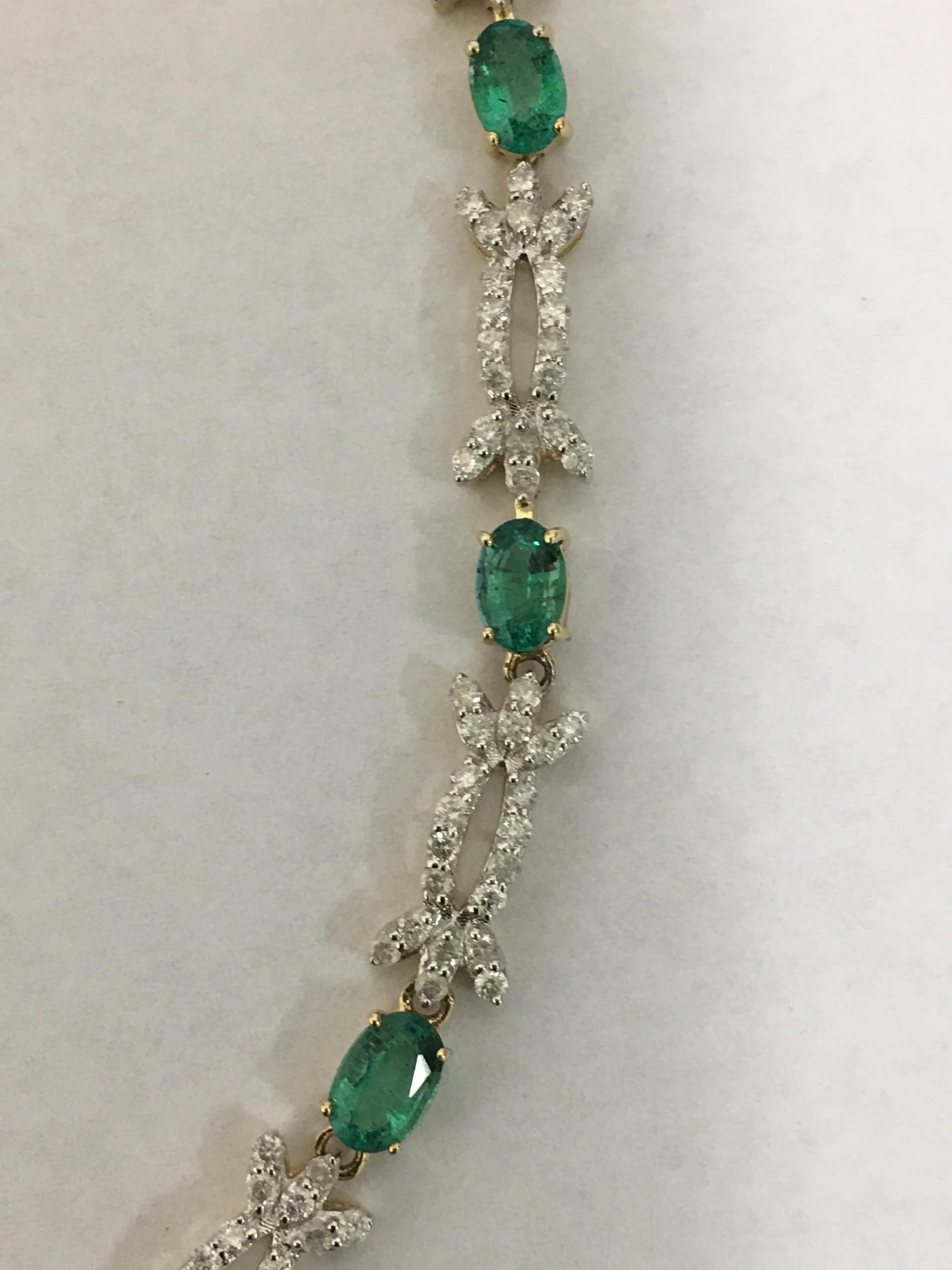 AIG Certified Emerald Diamond Necklace 2