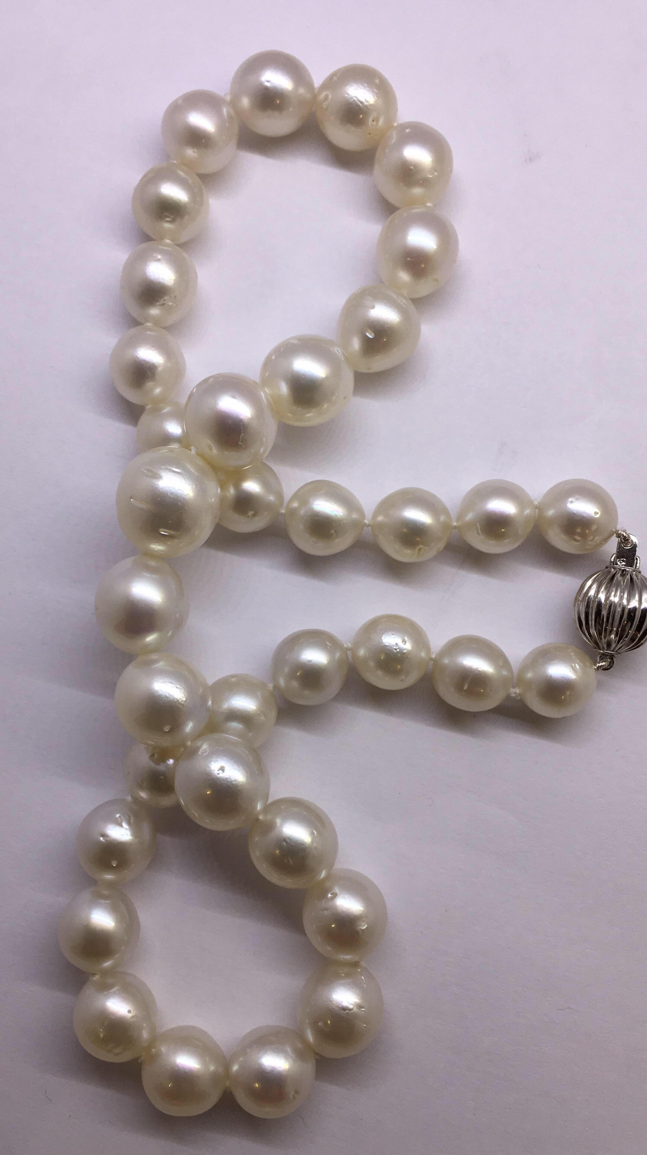 AIGL Certified Cultured South Sea Pearl 14 Karat Gold Clasp 6