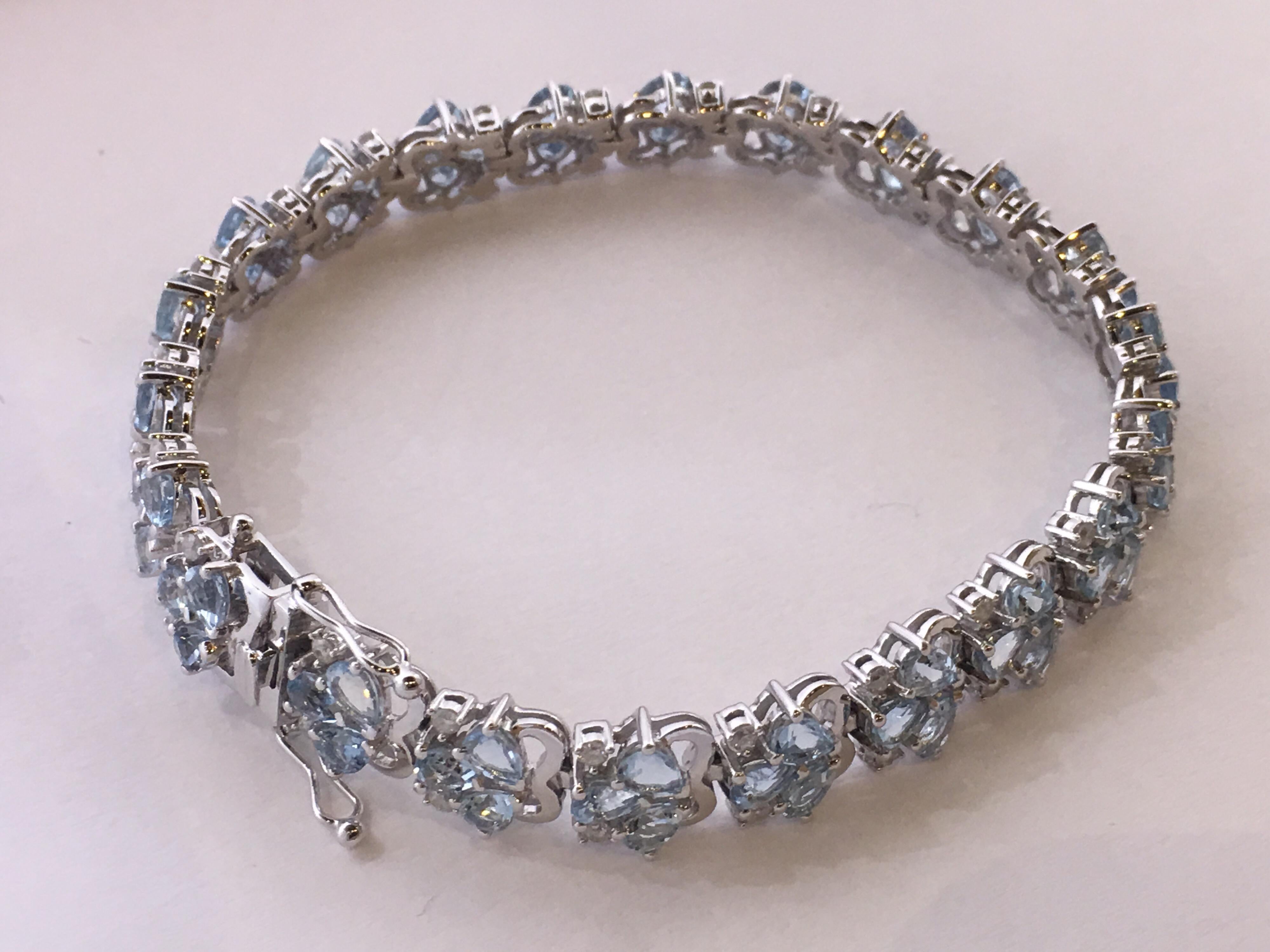 AIGL Certified Diamond Aquamarine Bracelet Set in White Gold 1