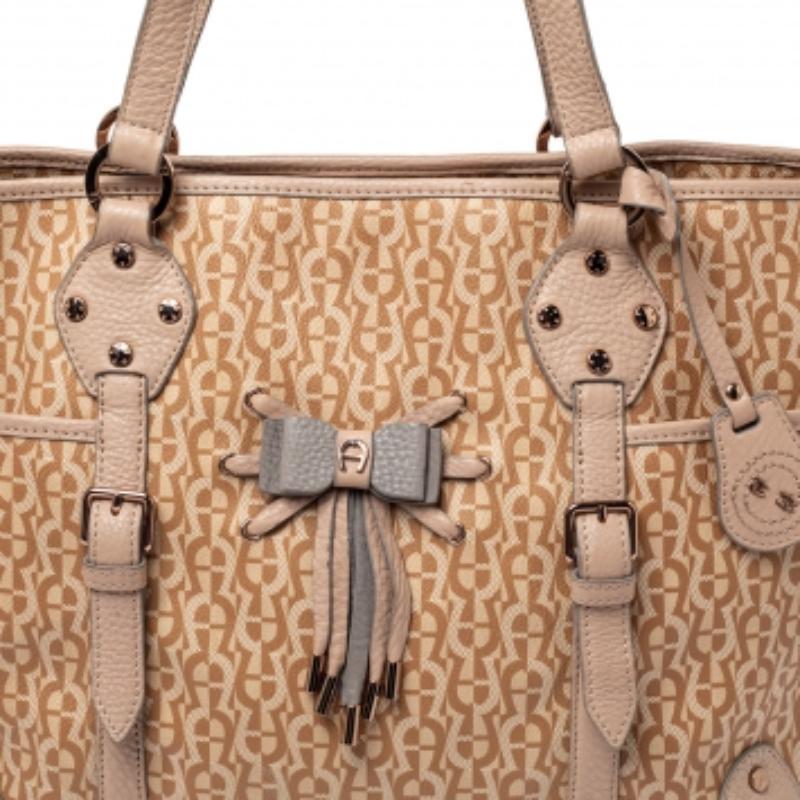 Aigner Beige/Pink Signature Coated Canvas and Leather Bow Tote For Sale 3