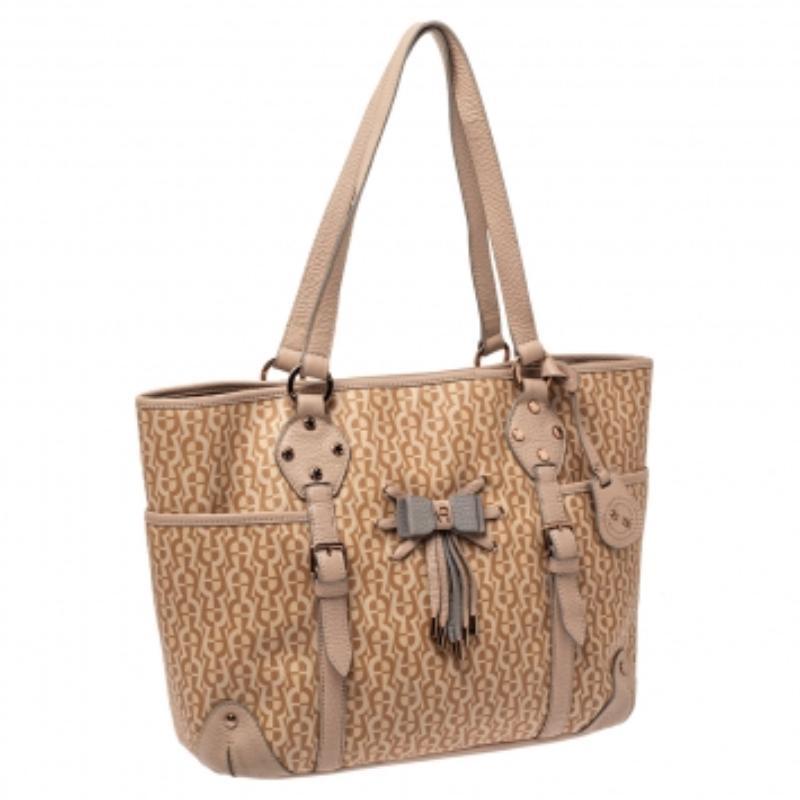 Aigner Beige/Pink Signature Coated Canvas and Leather Bow Tote For Sale 4