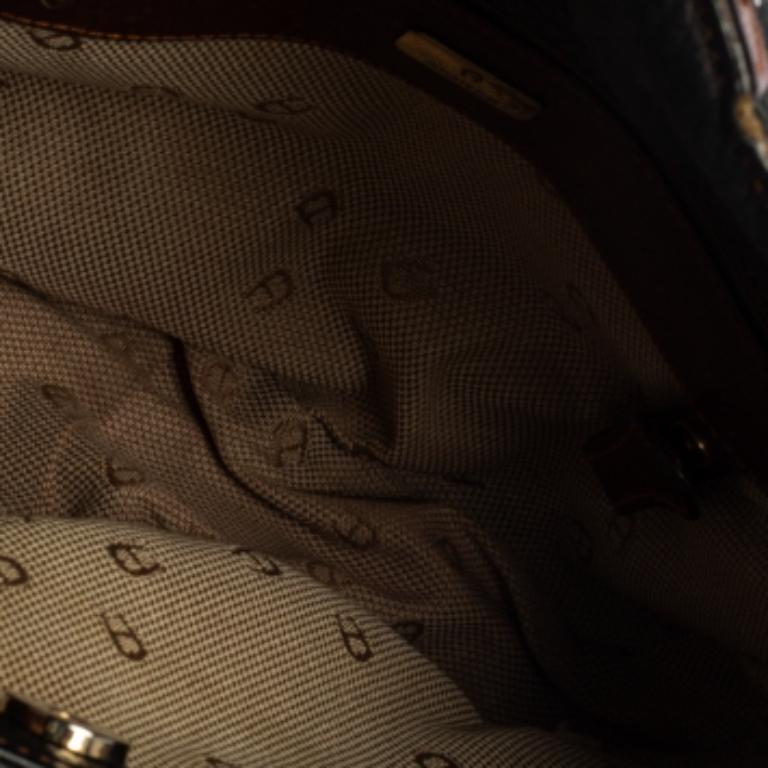 Aigner Black/Brown Grained Leather Logo Metal Handle Tote For Sale 1