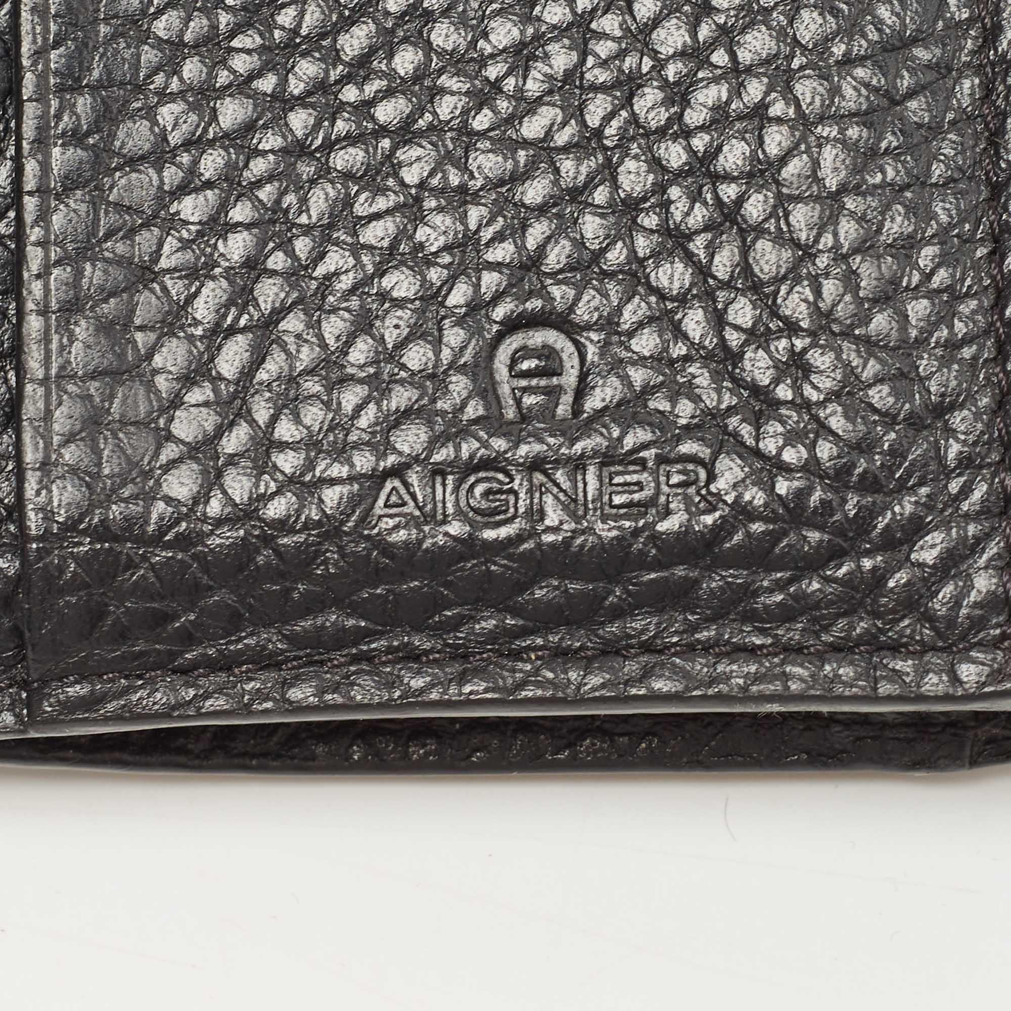 Aigner Black Leather Envelope Flap Compact Wallet For Sale 4