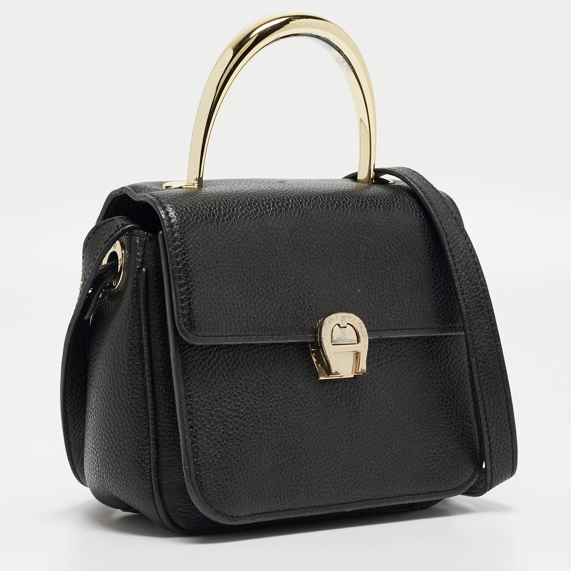 Aigner Black Leather Genoveva Top Handle Bag In Good Condition For Sale In Dubai, Al Qouz 2