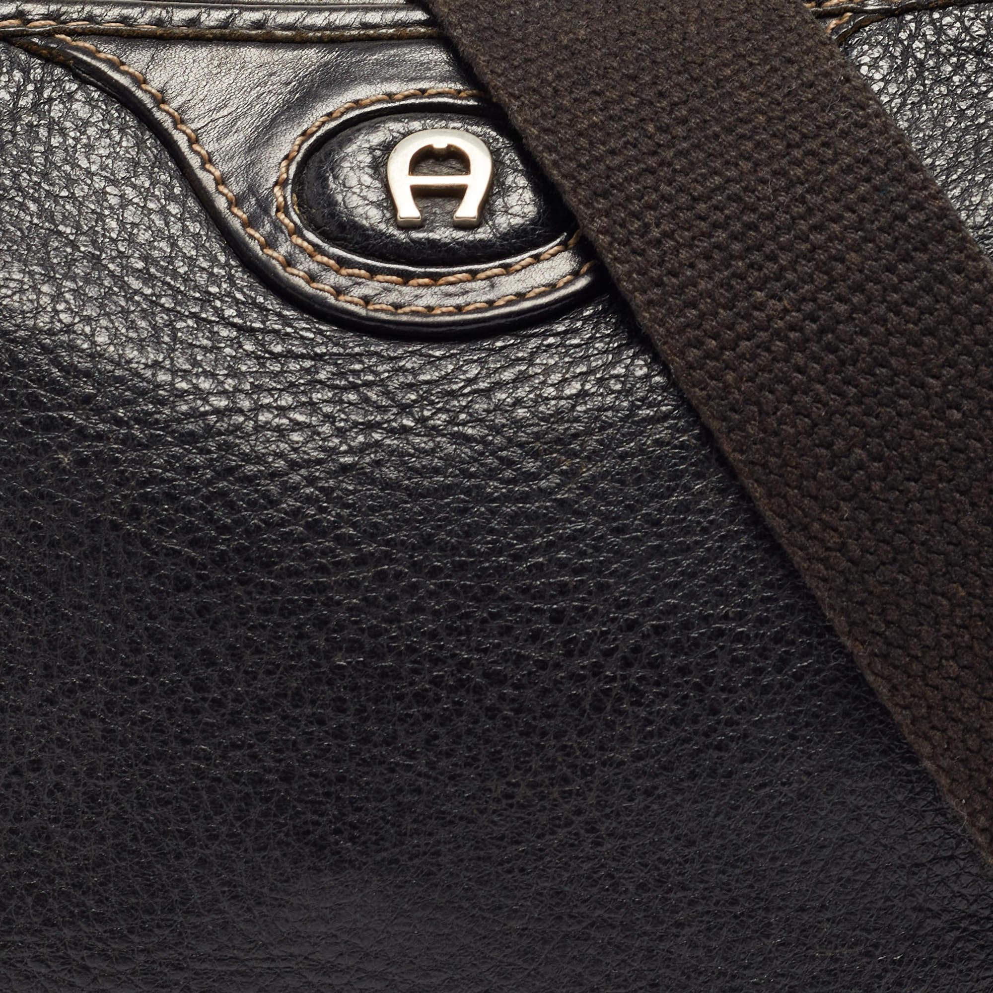 Bolso Messenger Aigner Logo Piel Negro en venta 1