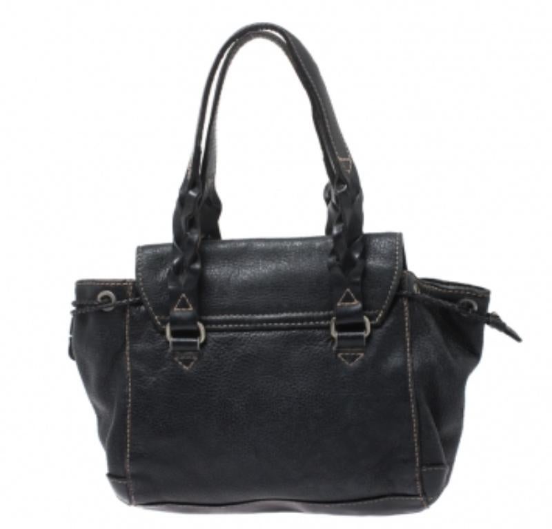 Aigner Black Leather Small Satchel en Bastante bueno estado para la venta en Dubai, Al Qouz 2