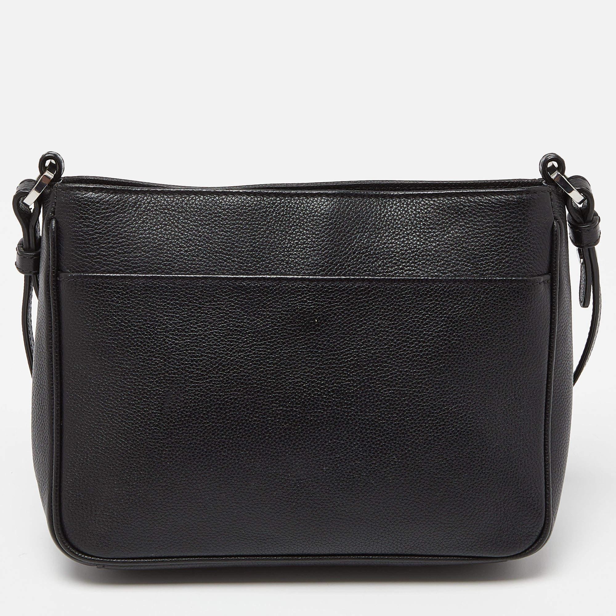 Women's Aigner Black Leather Zip Crossbody Bag