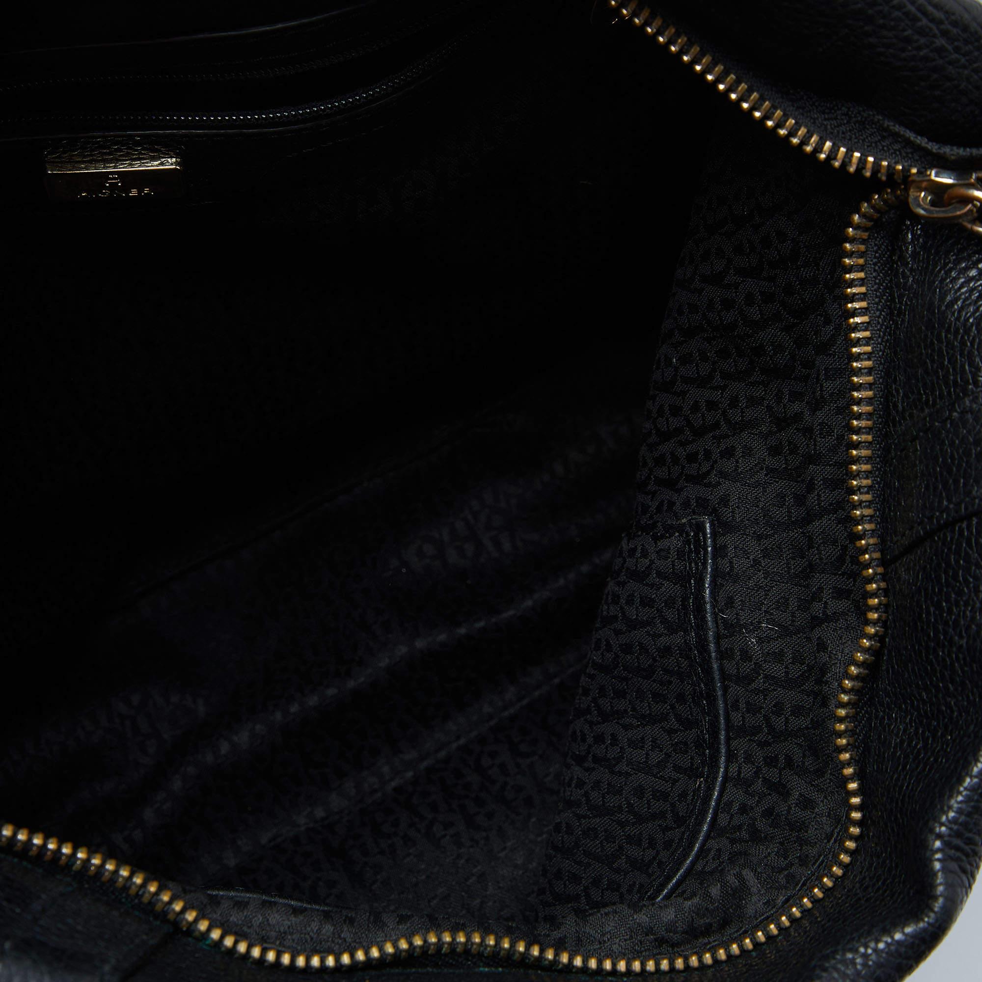 Aigner Black Leather Zip Hobo For Sale 4