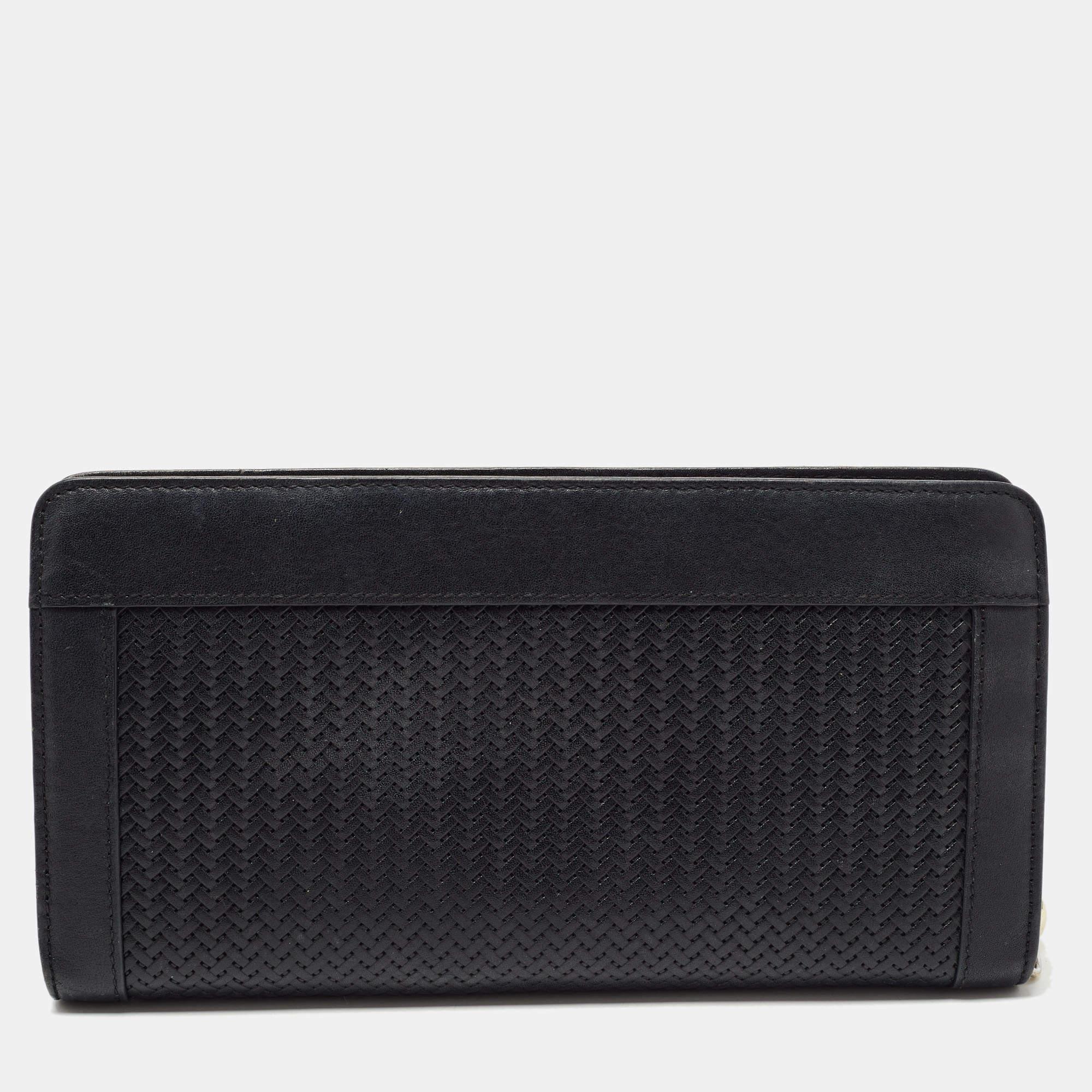 Aigner Black Woven Leather Cavallina Zip Around Continental Wallet For Sale 2