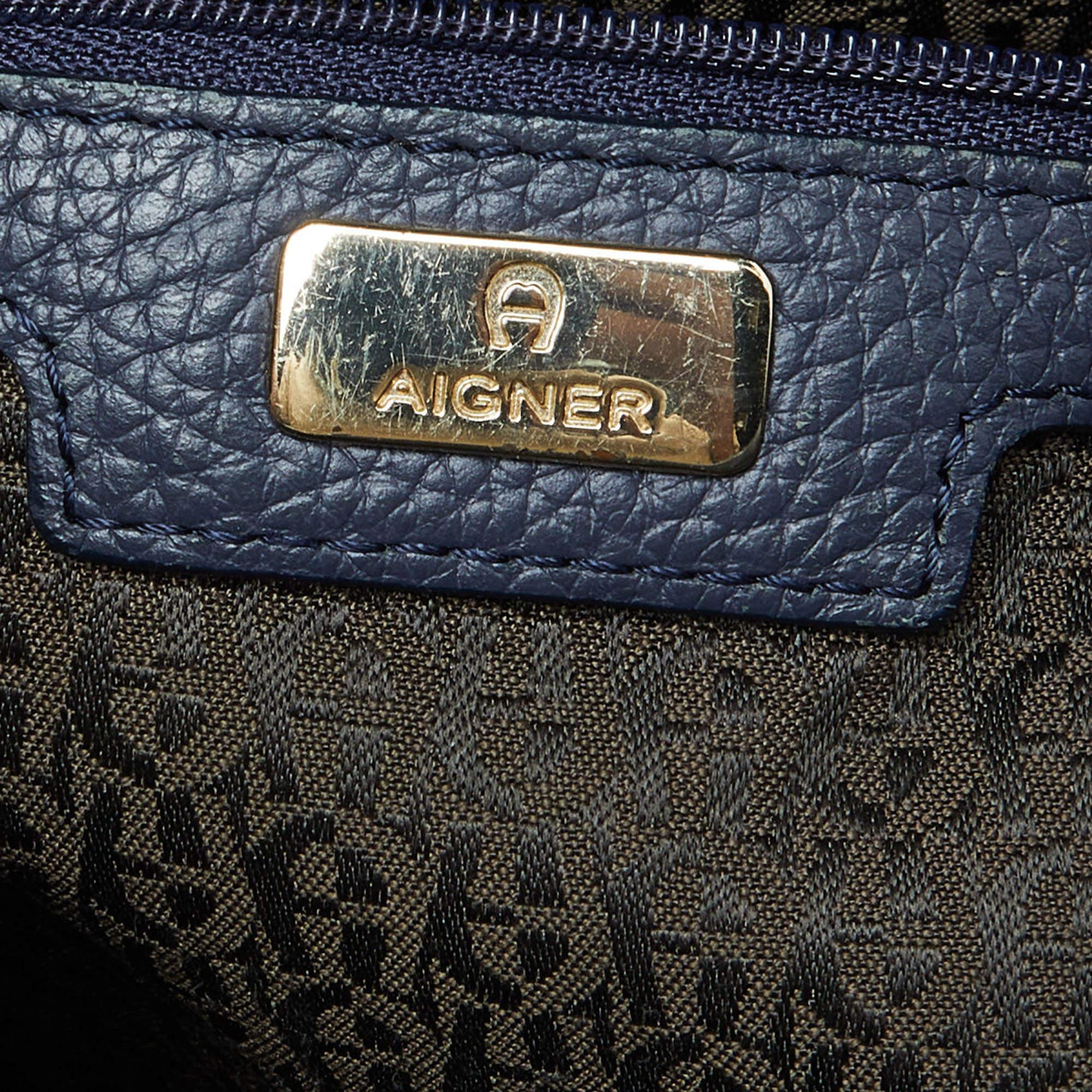 Aigner Blue Grained Leather Cybill Tote For Sale 3