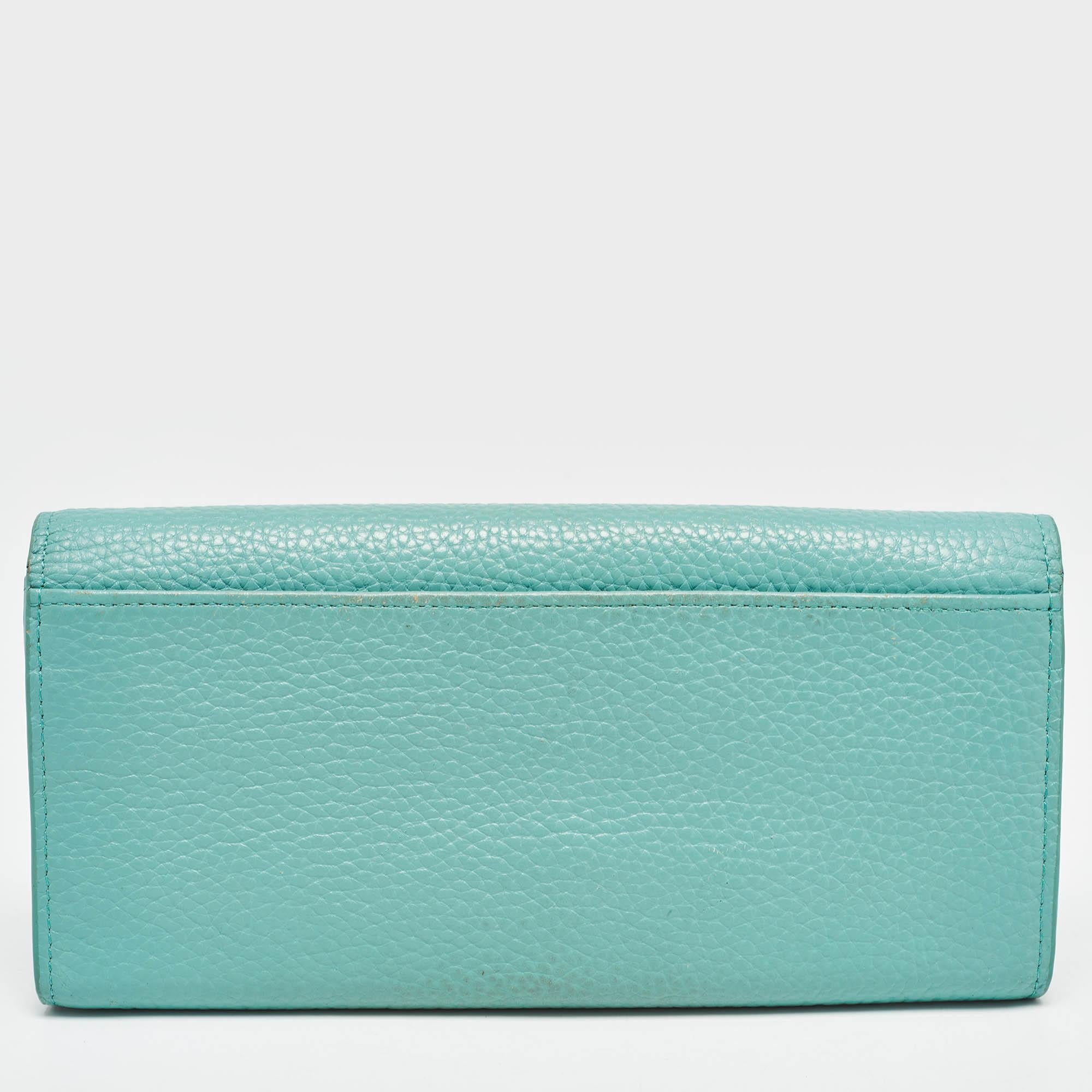Aigner Blue Leather Logo Charm Flap Continental Wallet For Sale 1