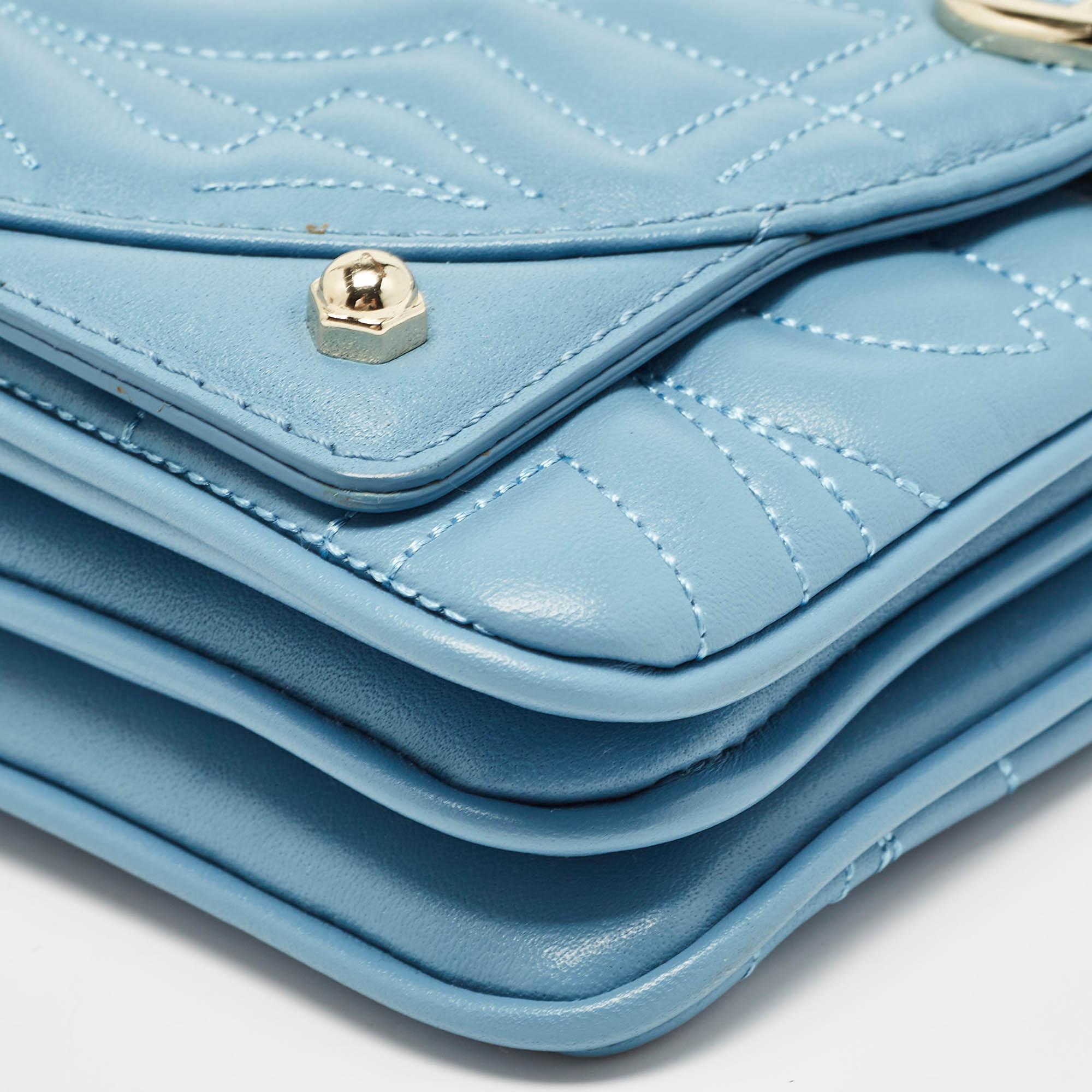 Aigner Blue Quilted Leather Diadora Shoulder Bag For Sale 6