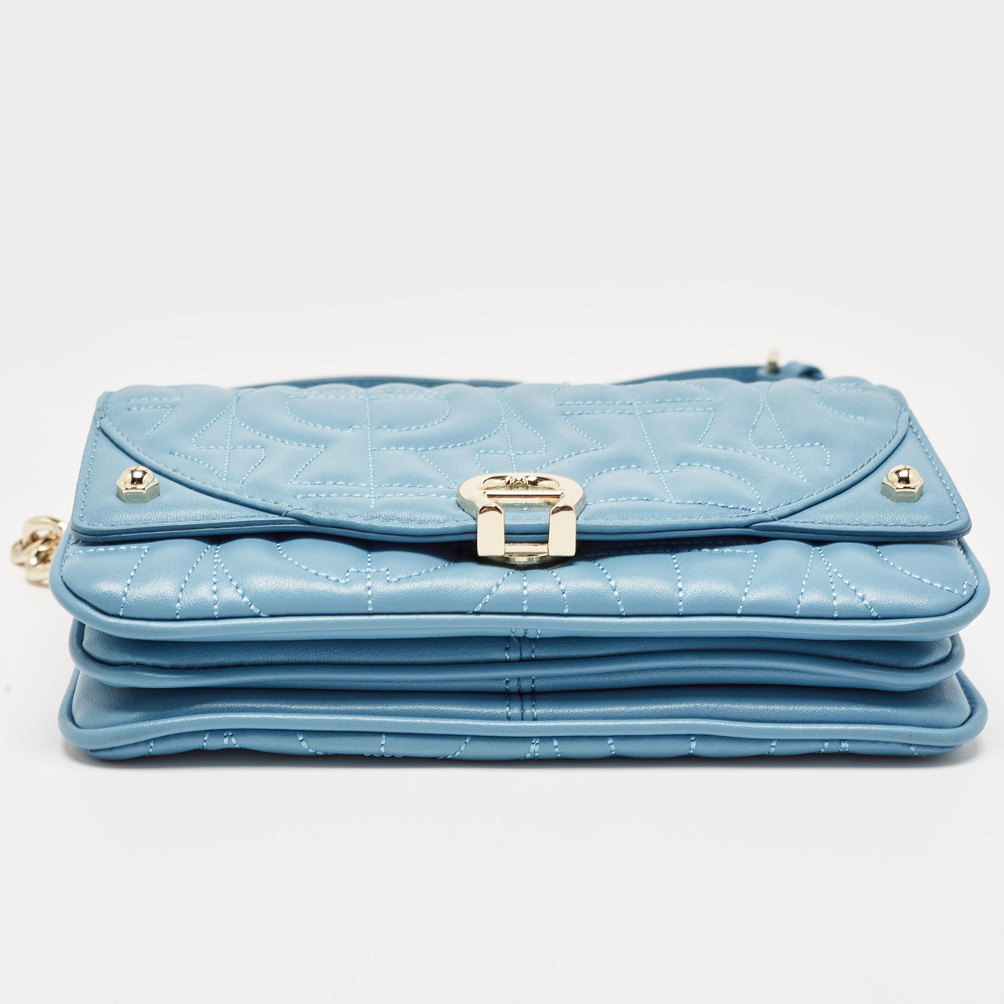 Aigner Blue Quilted Leather Diadora Shoulder Bag For Sale 7