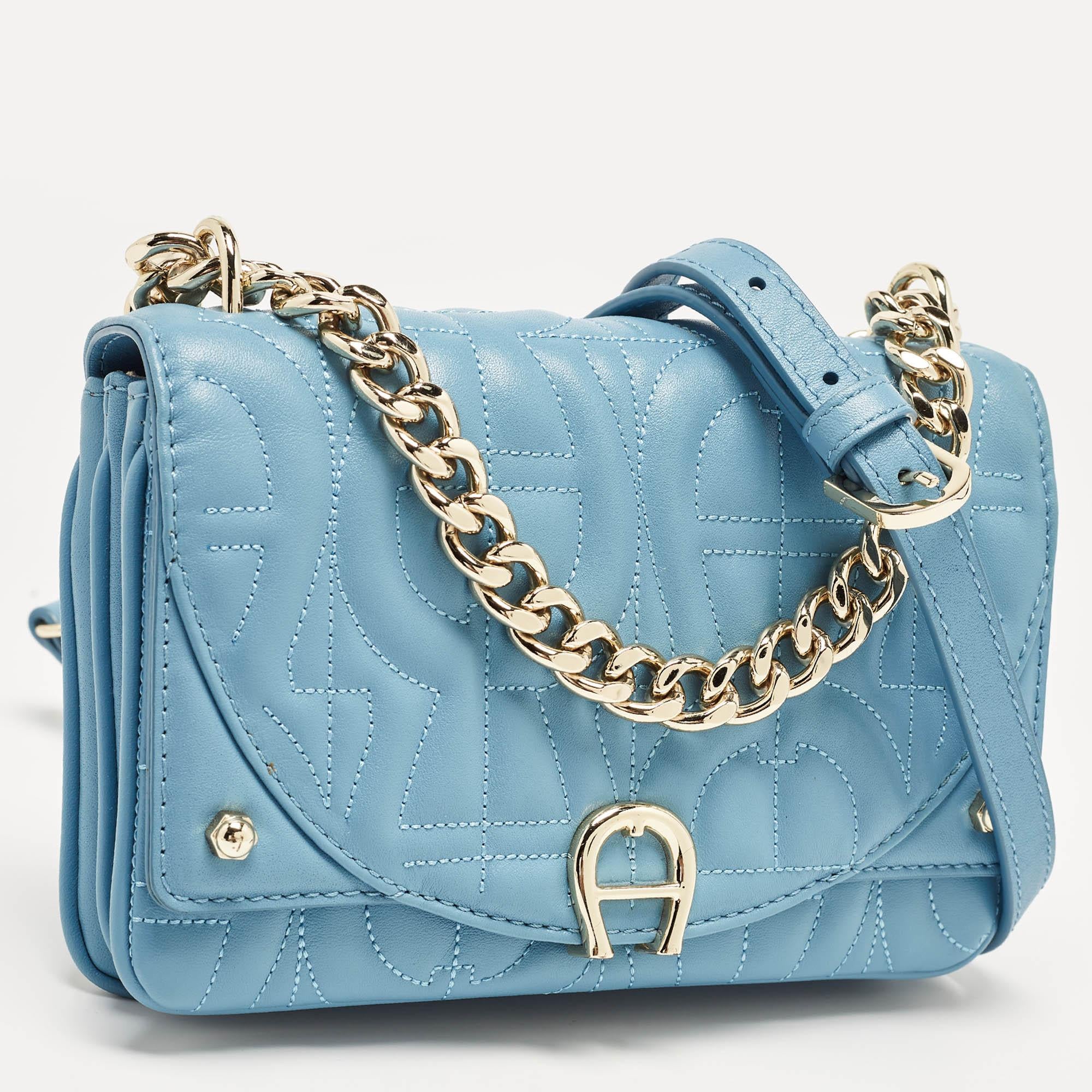 Aigner Blue Quilted Leather Diadora Shoulder Bag For Sale 8