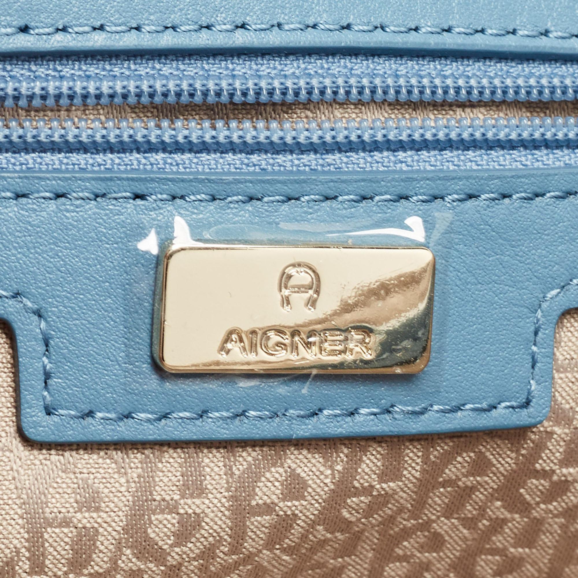 Aigner Blue Quilted Leather Diadora Shoulder Bag For Sale 1