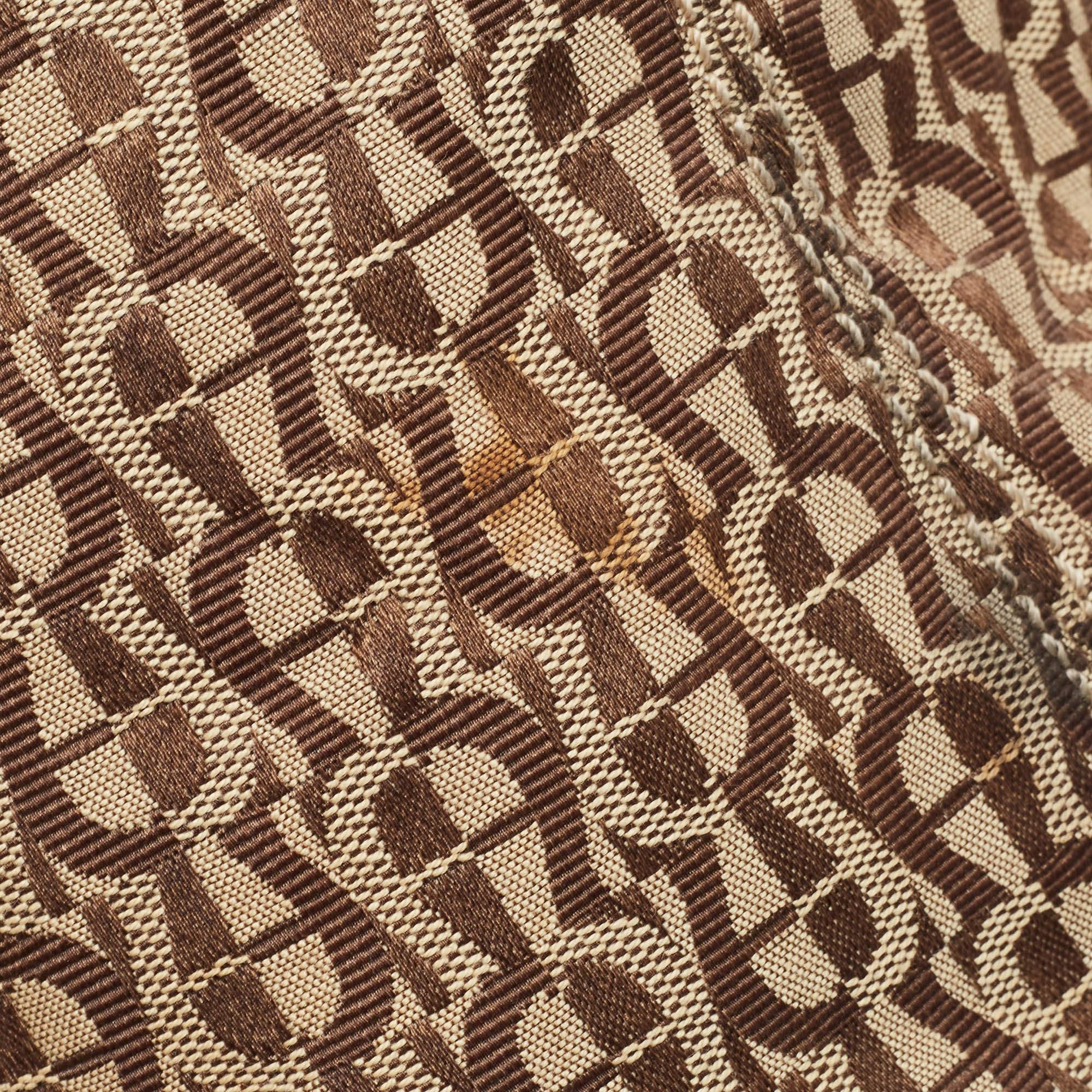 Aigner Brown/Beige Signature Canvas and Leather Snap Tote For Sale 2