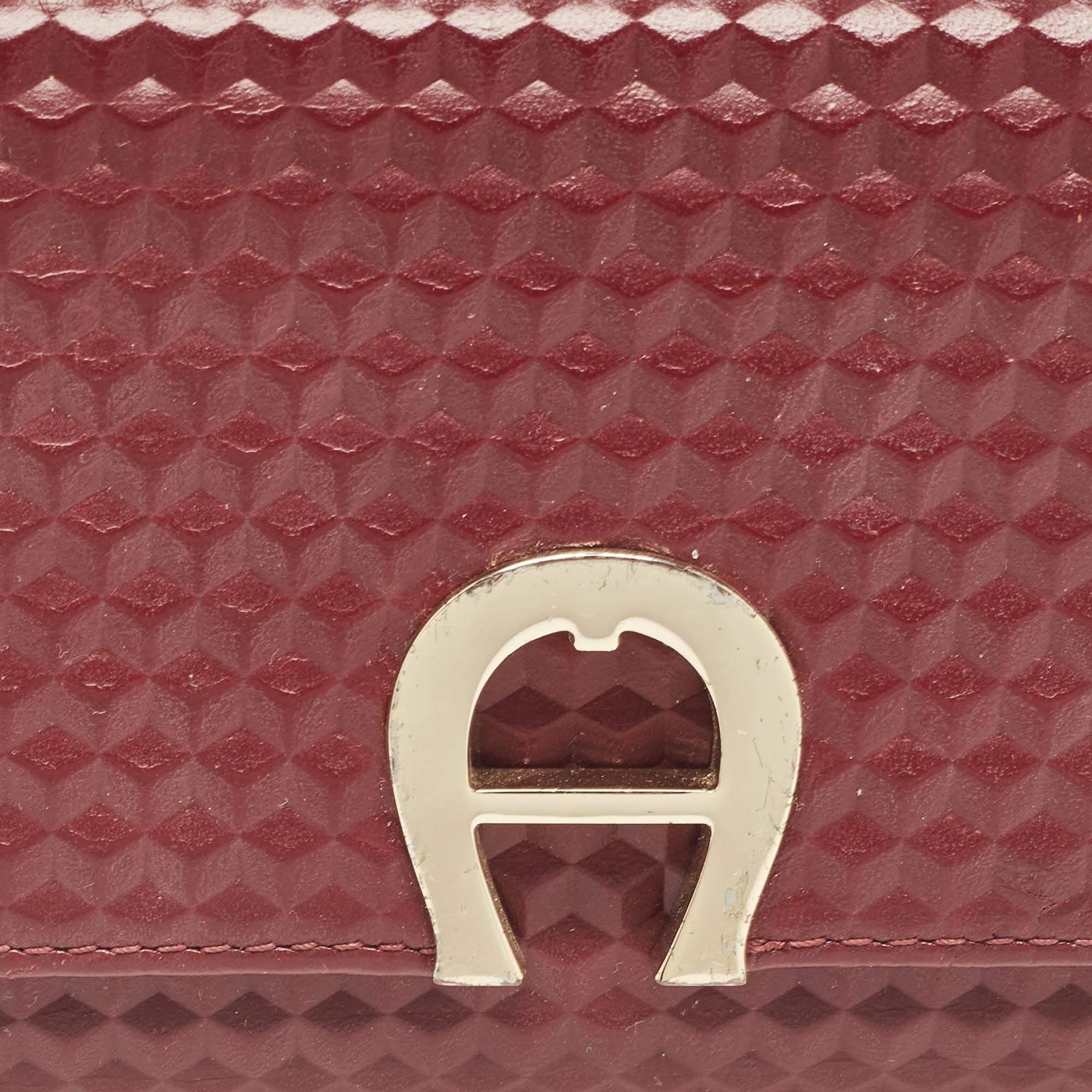 Women's Aigner Burgundy Embossed Leather Genoveva Trifold Compact Wallet For Sale