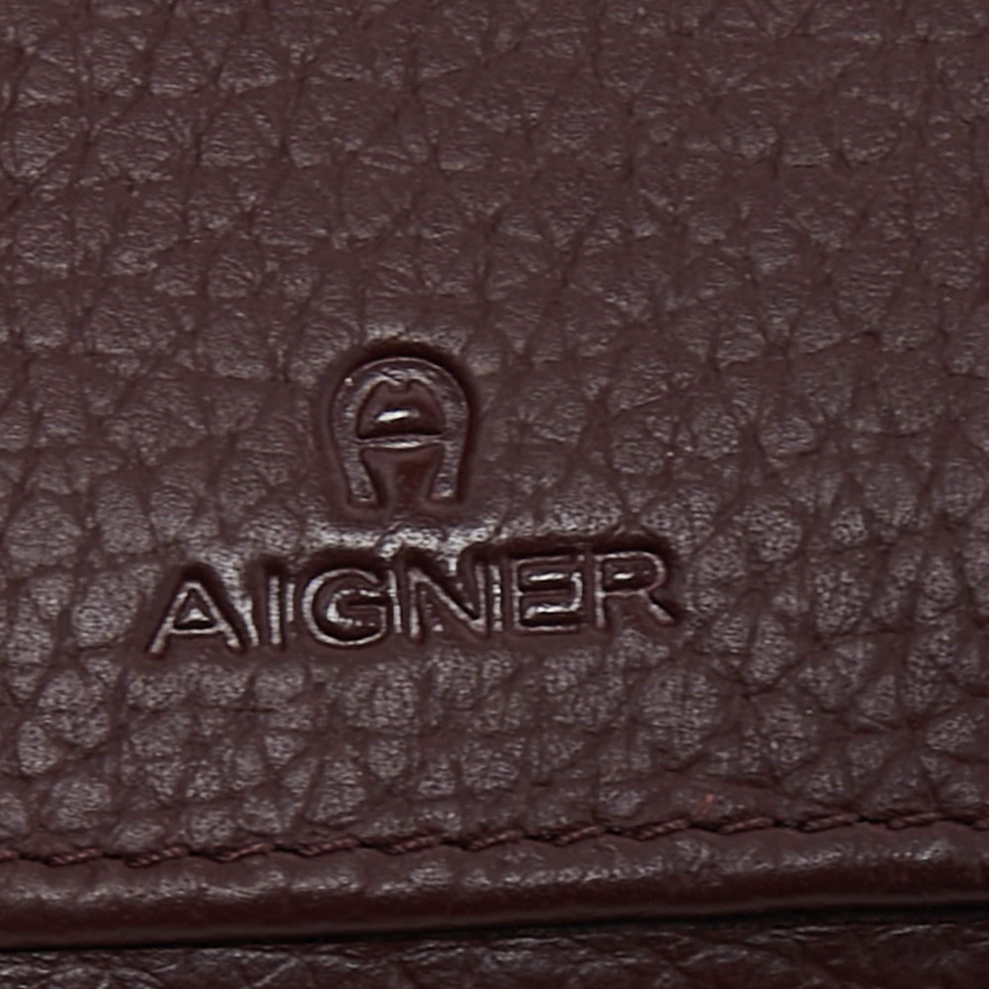 Aigner Burgundy Leather Logo Trifold Wallet 3